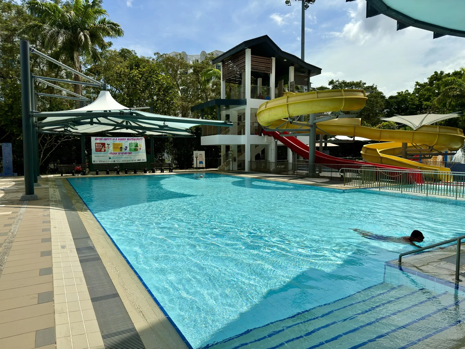 50-metre competition pool at Pasir Ris Swimming Complex with lane dividers